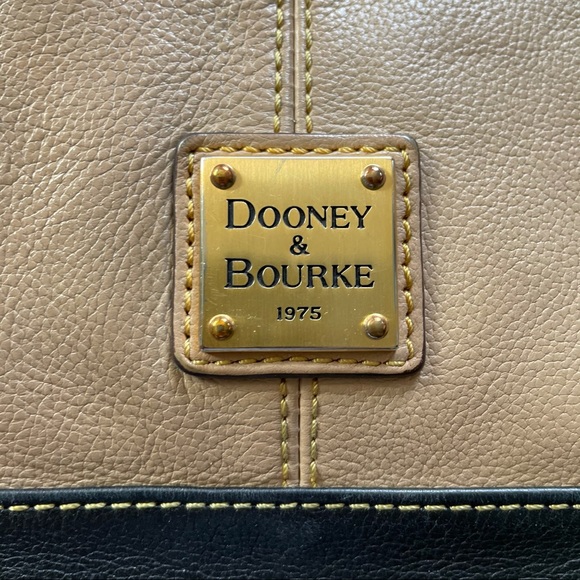 Dooney& Bourke Sophie hobo leather bag  purse - Picture 5 of 14